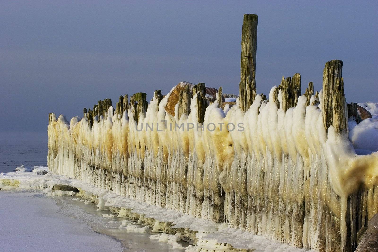 Ice-covered breakwater by ints