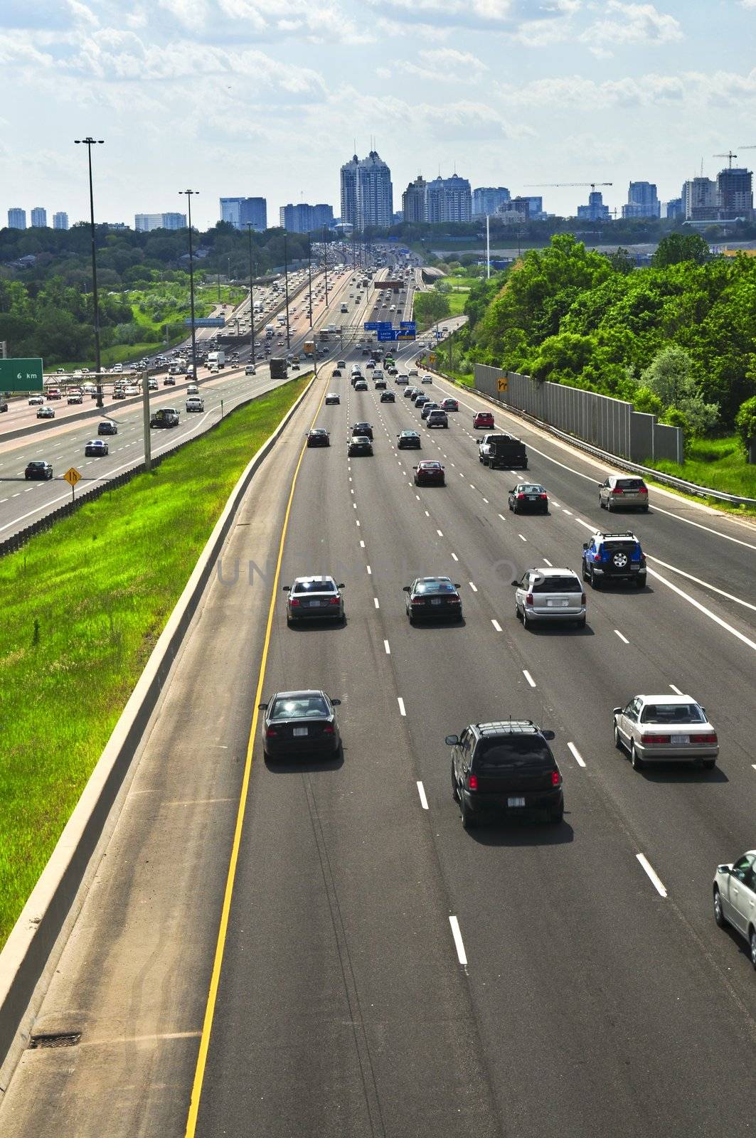 Busy multi-lane highway in a big city