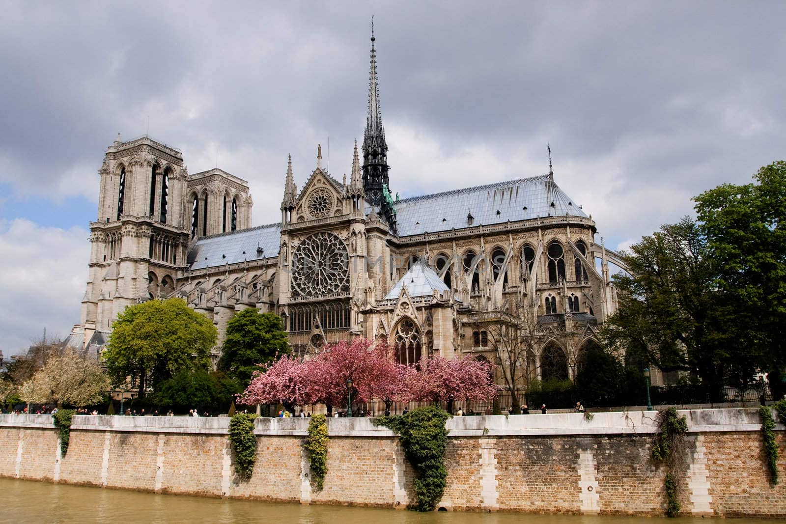 Notre Dame de Paris by ints