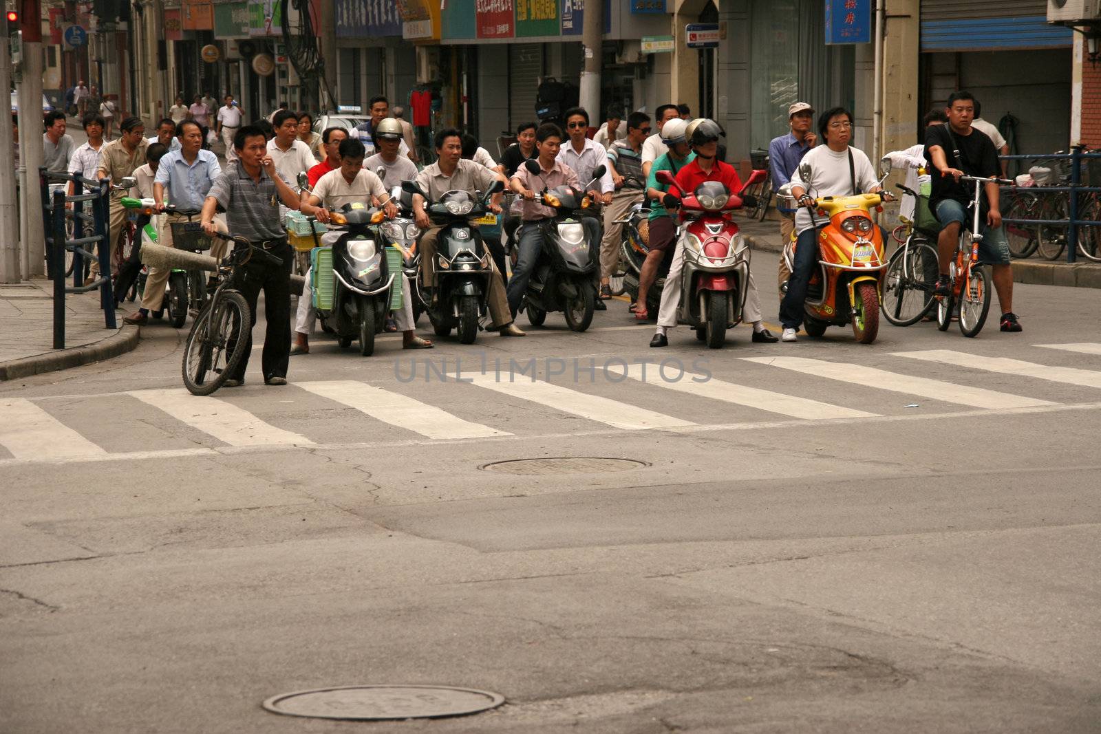 Shanghai populace transport
