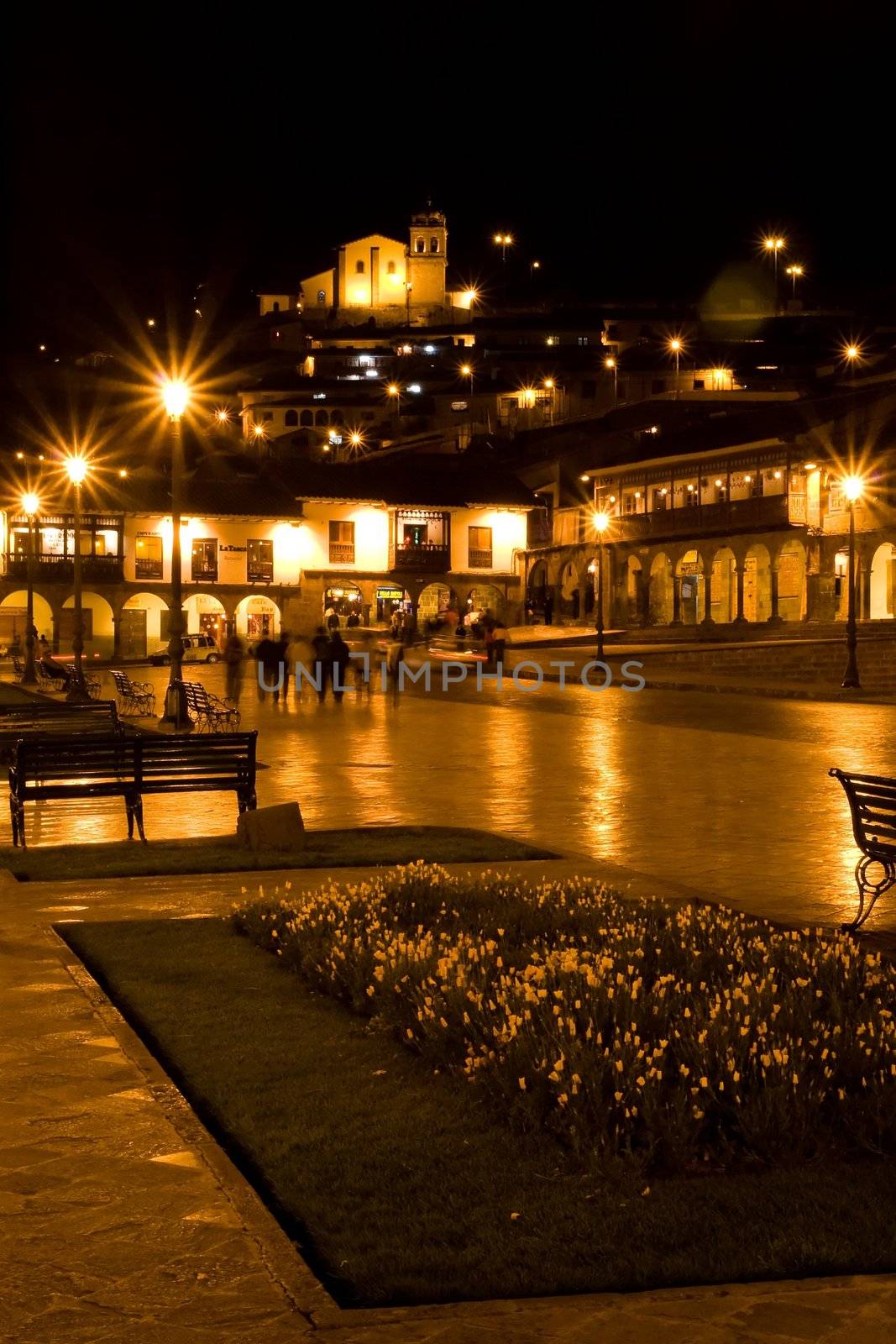 Plaza De Armas by melastmohican