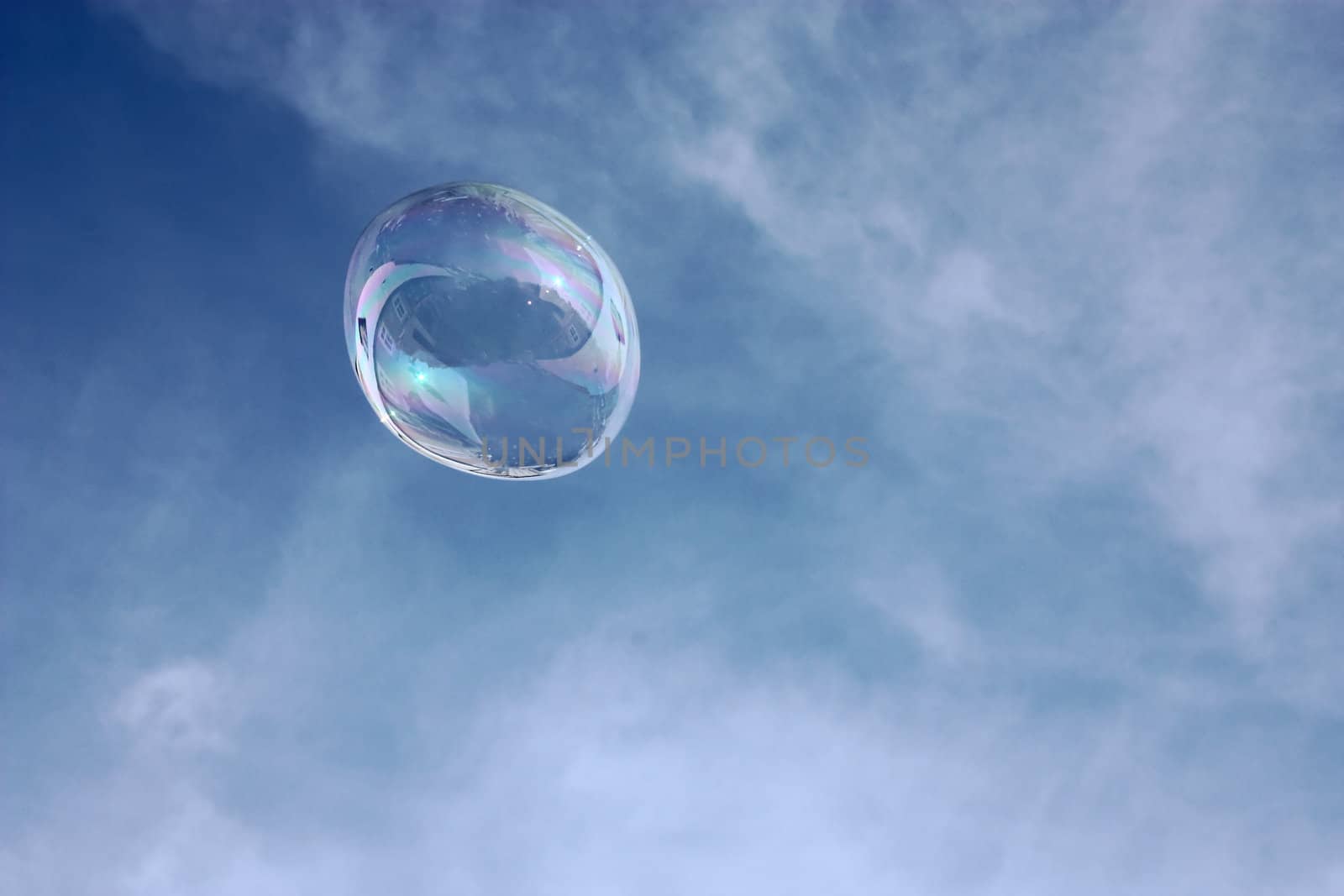 Air bubble in front of the sky