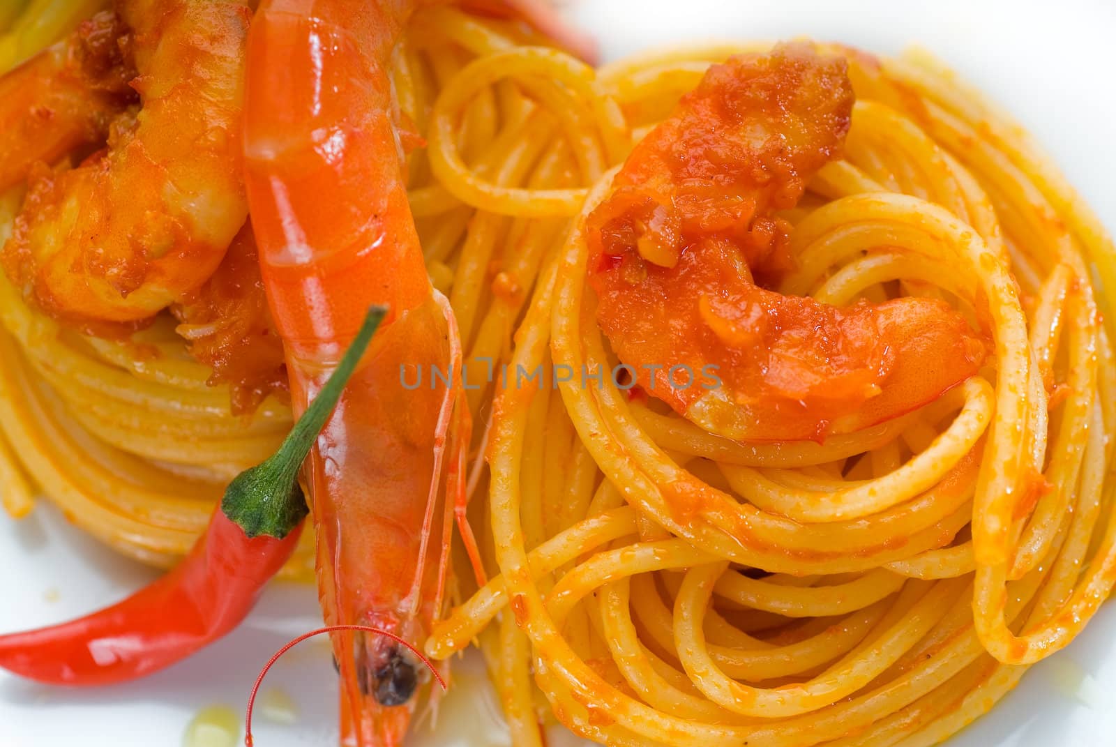 pasta and spicy shrimps by keko64