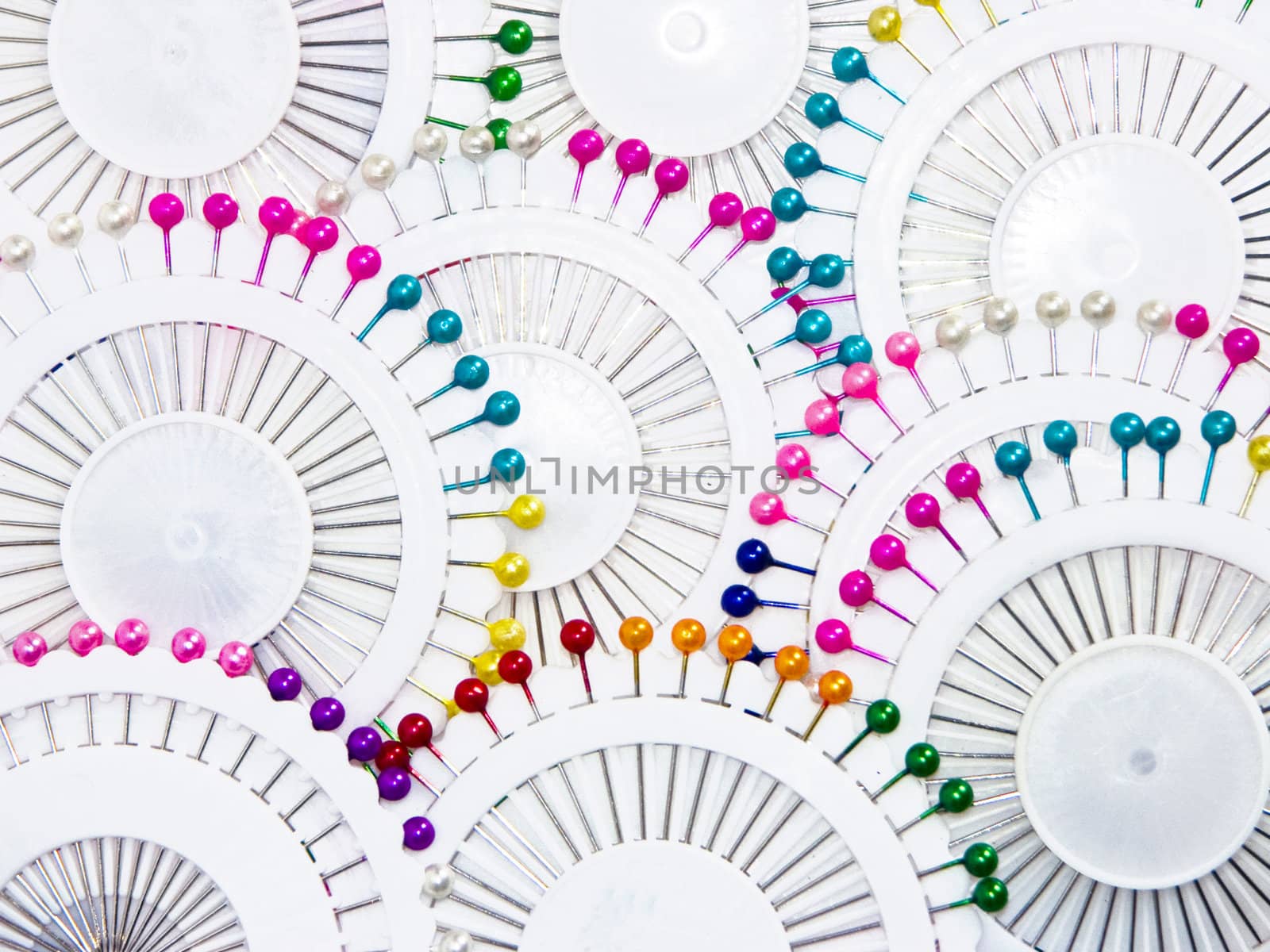 Multi-coloured needles 12 by soloir