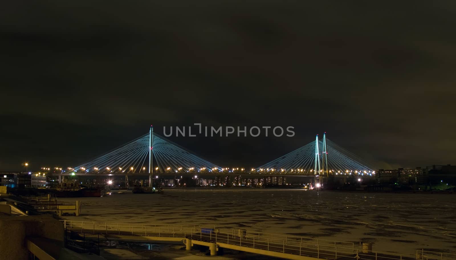 Guy bridge in night. Sankt Petersburg, Russia