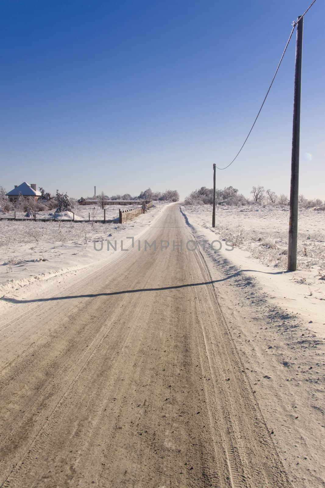 Straight rural road by parys