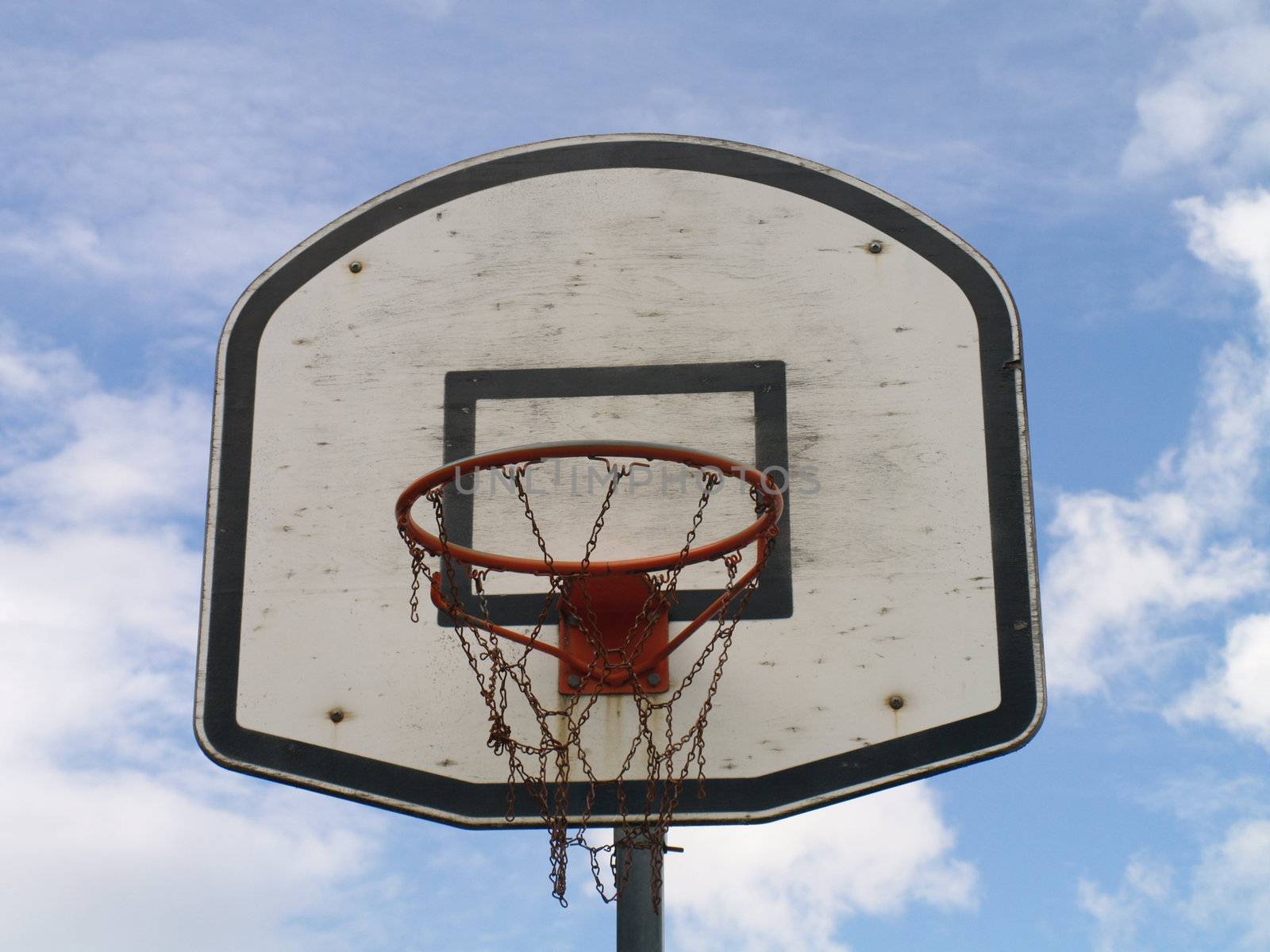 basketball by viviolsen