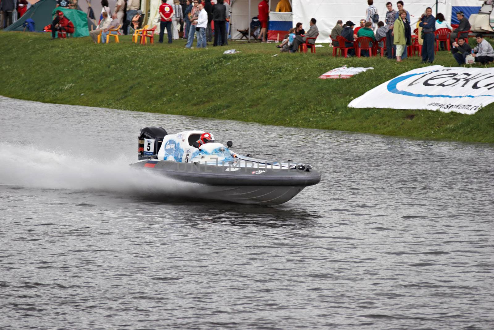 Cup of St.-Petersburg on water-motor to sports. "24 hours St.-Petersburg" 2007 Russia