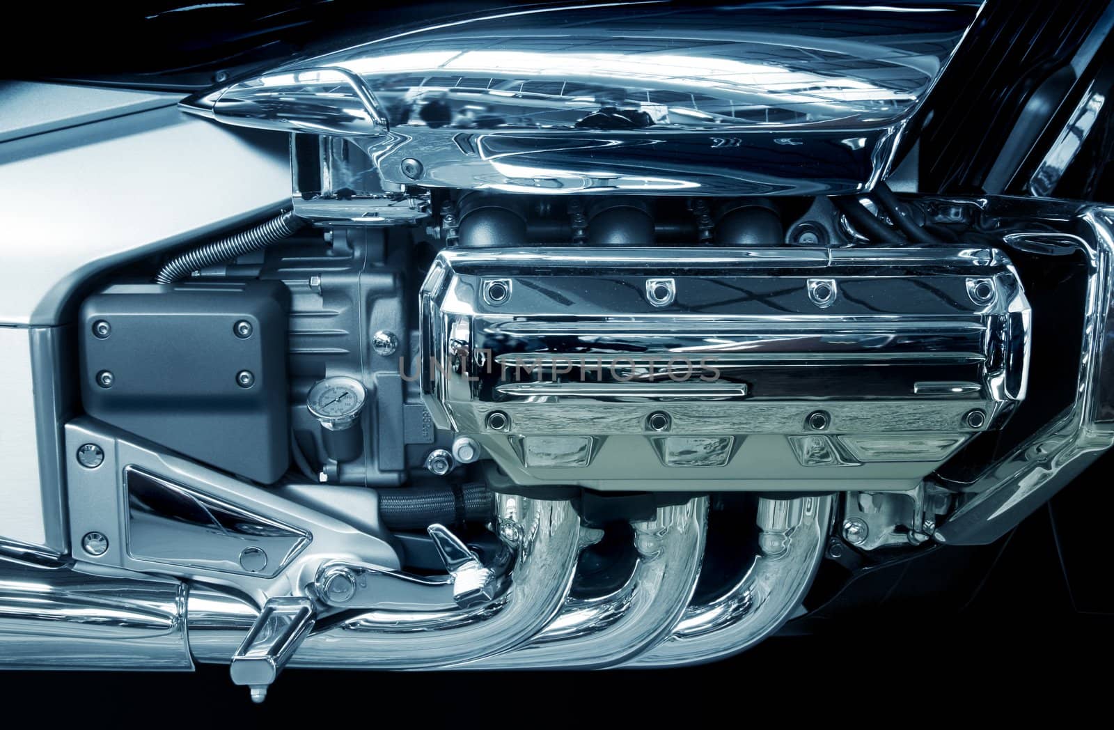 brand new motorcycle engine on a big chopper bike