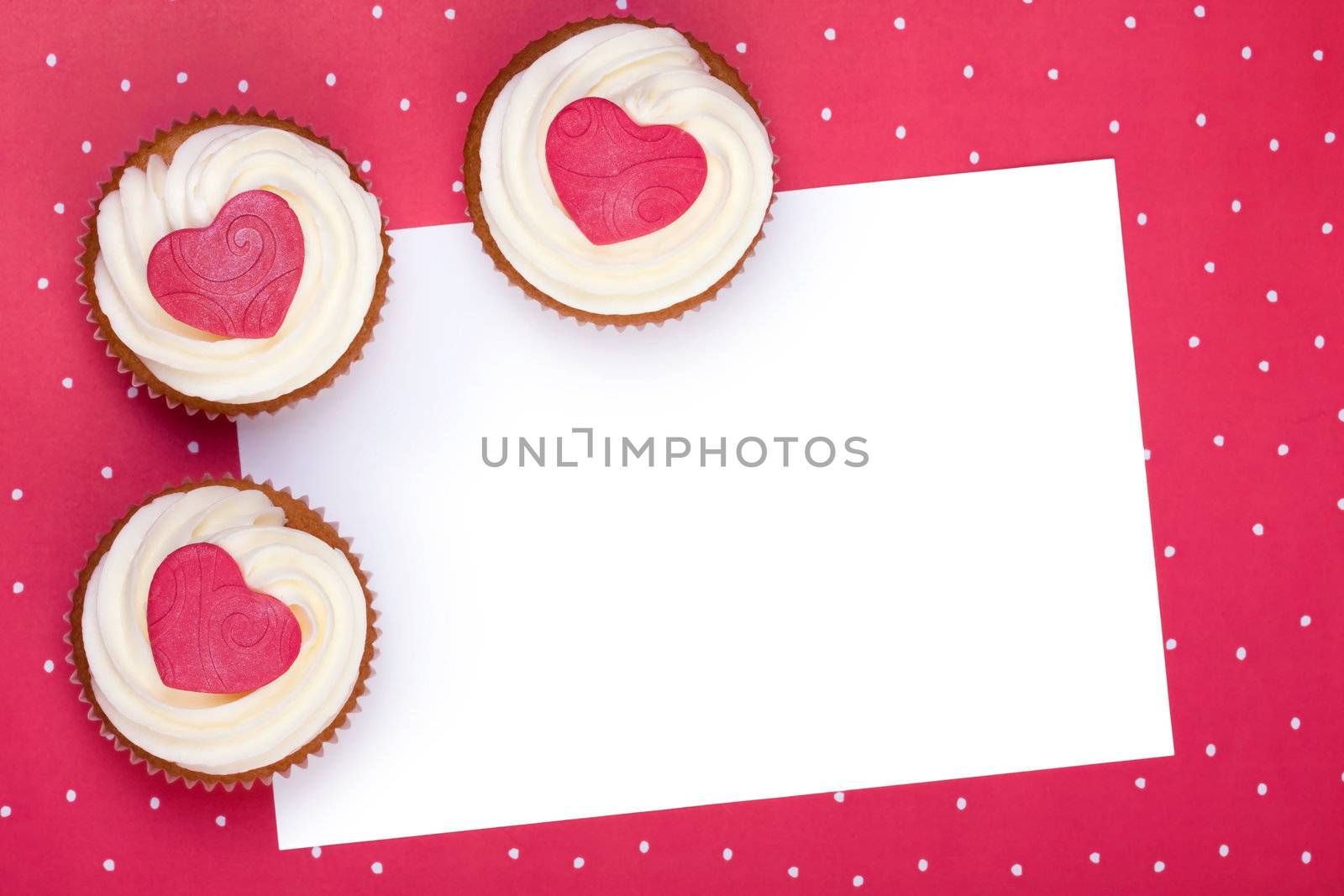 Blank card with valentine cupcakes