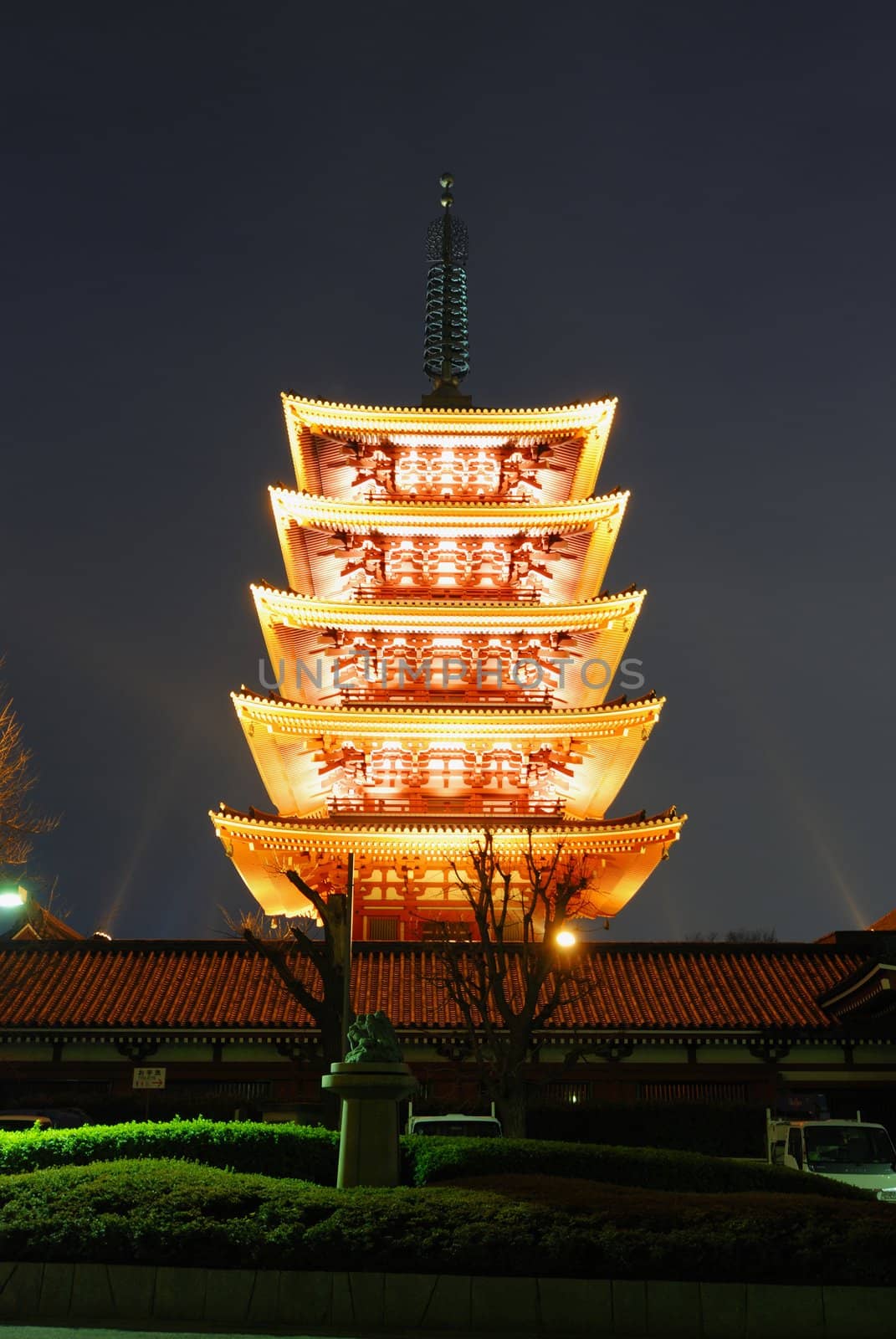 pagoda by night by yuriz