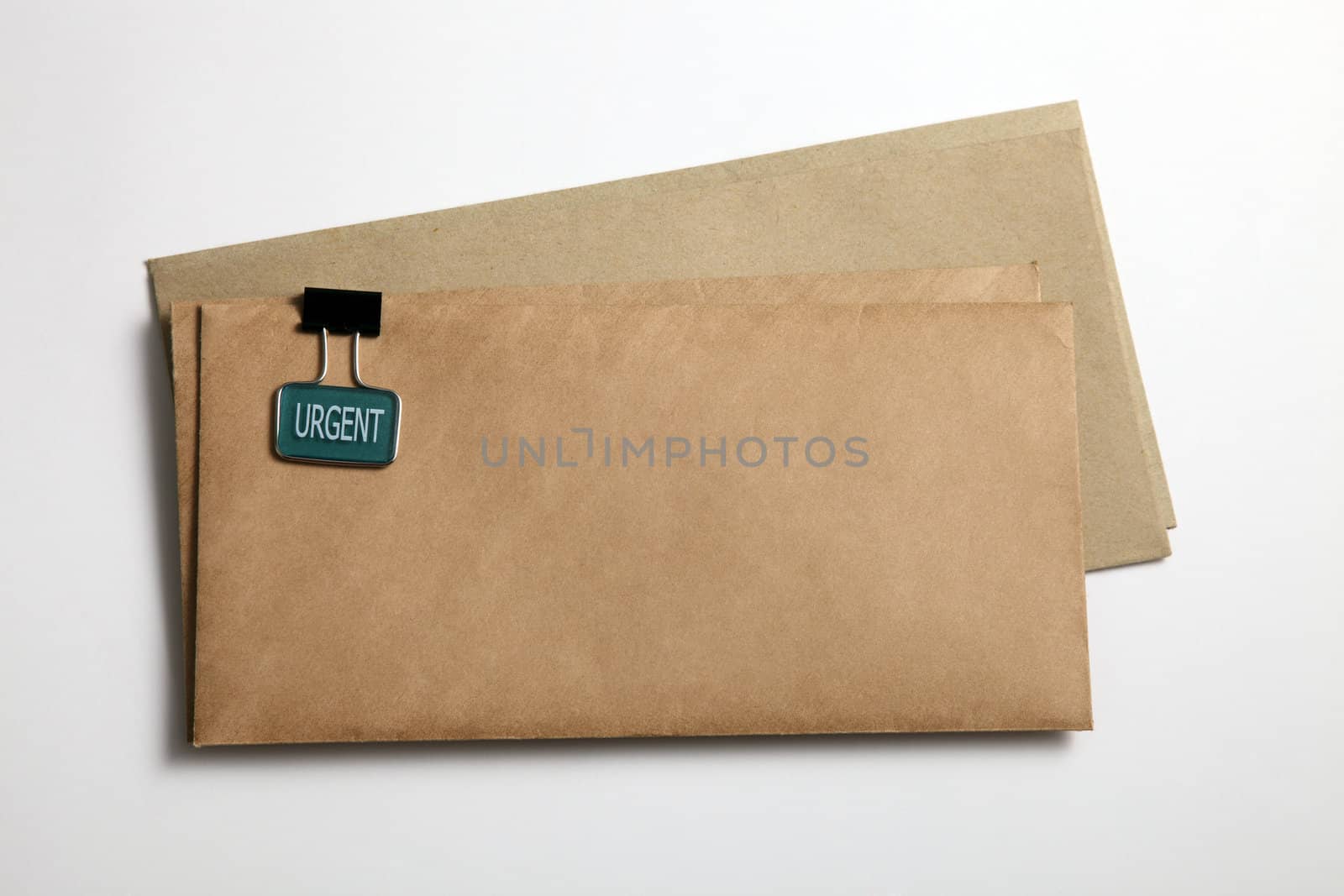 envelope by eskaylim