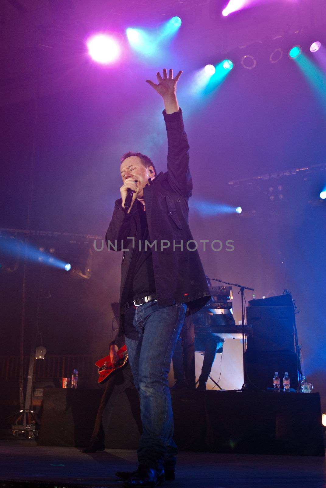 Simple Minds performs at Sala Polivalenta December 15, 2009 in Bucharest.