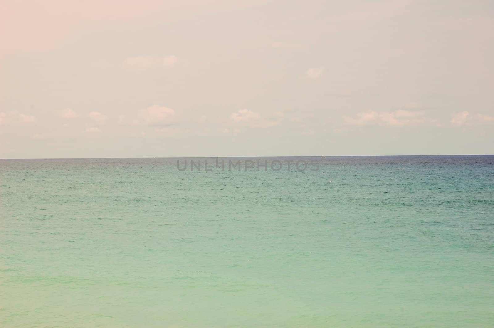 Viewing the Atlantic Ocean by RefocusPhoto