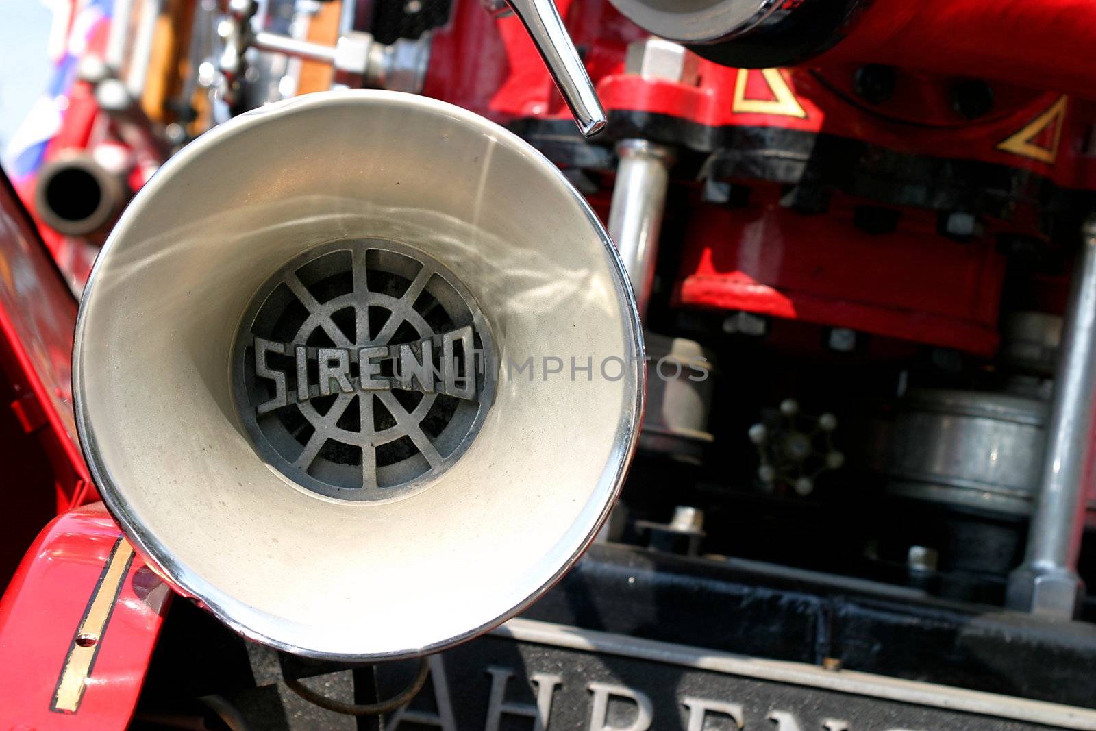 Close up of an old fire truck siren.