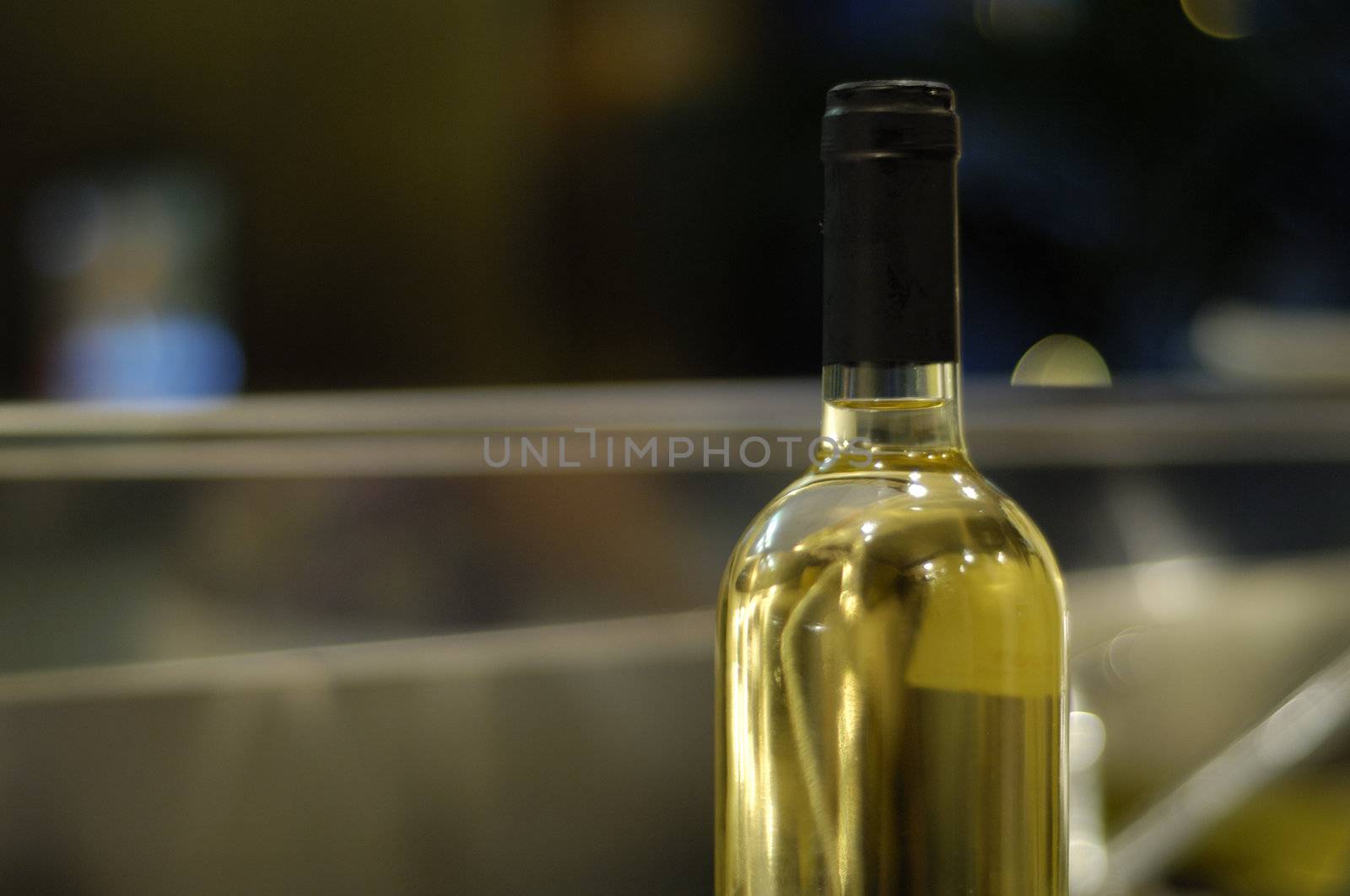 white wine by verbano