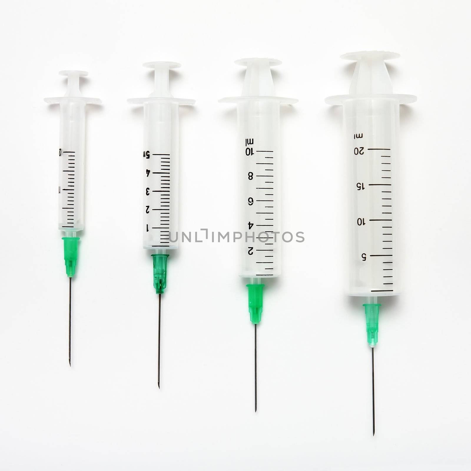 four different syringe by pzaxe