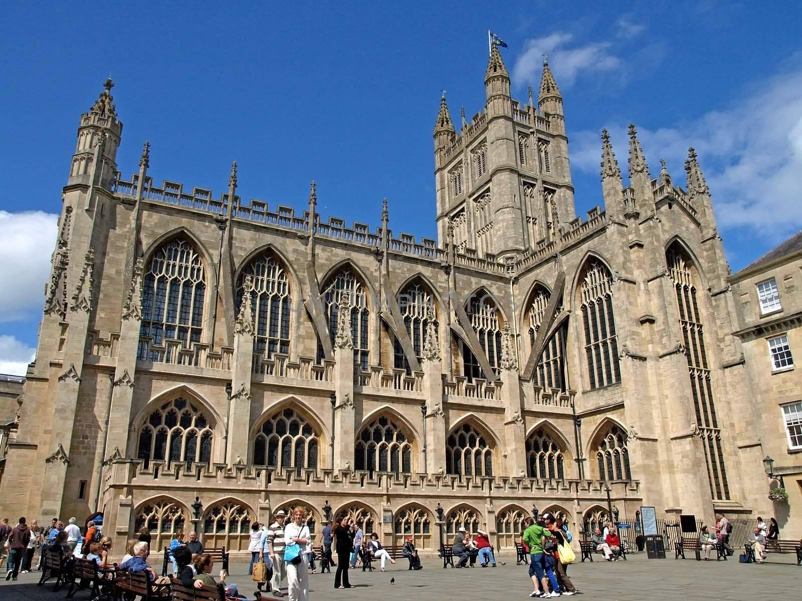 CITY OF BATH, ENGLAND � JULY 6: Tourists in the yard of the Bath Abbey, West England, July 6, 2009. The Bath Abbey is located near the famous Roman Bath Museum, a tourist attraction in this city.
