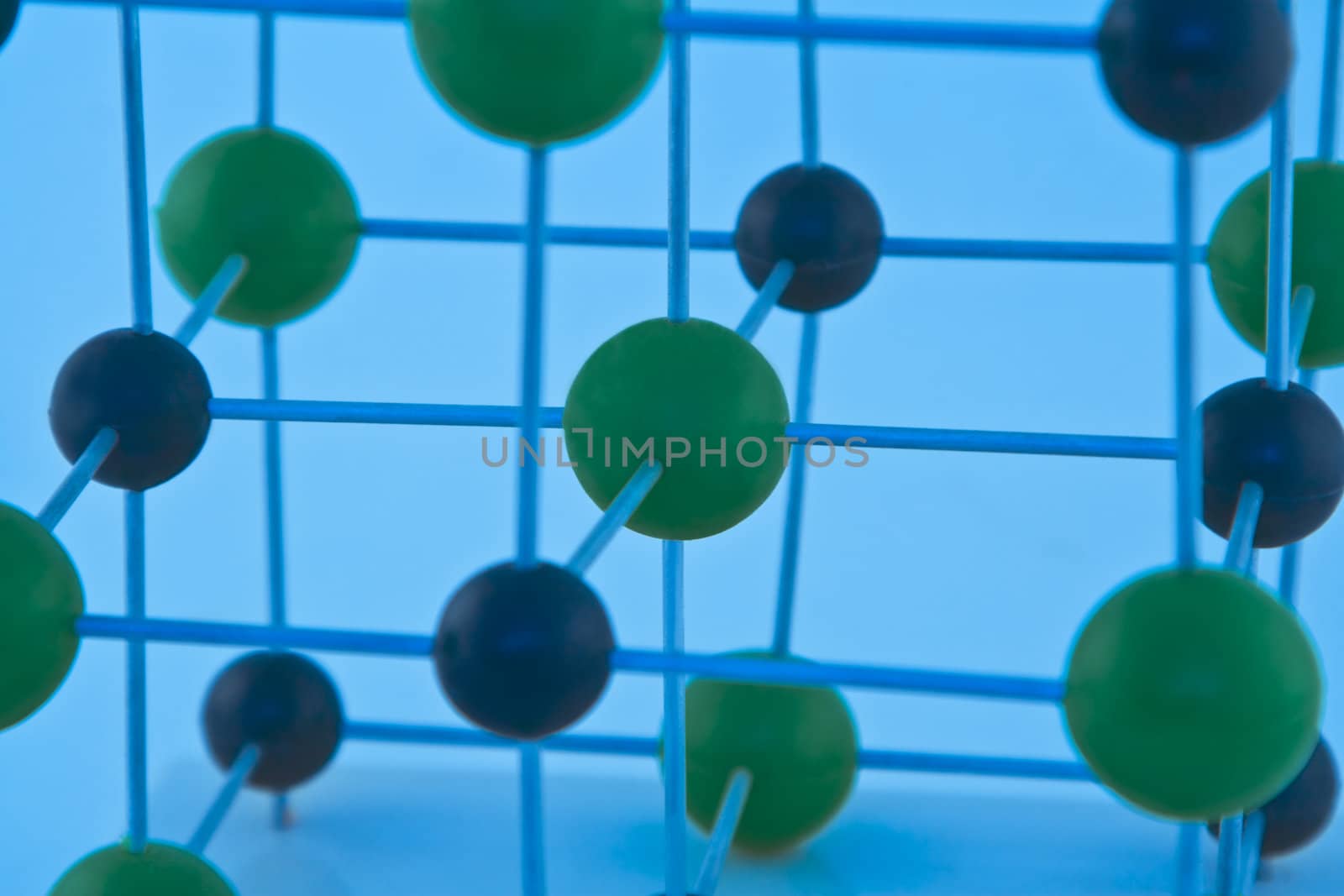 Close-up image of atoms in a complex substance(NaCl). Shot with Canon 70-200mm f/2.8L IS USM