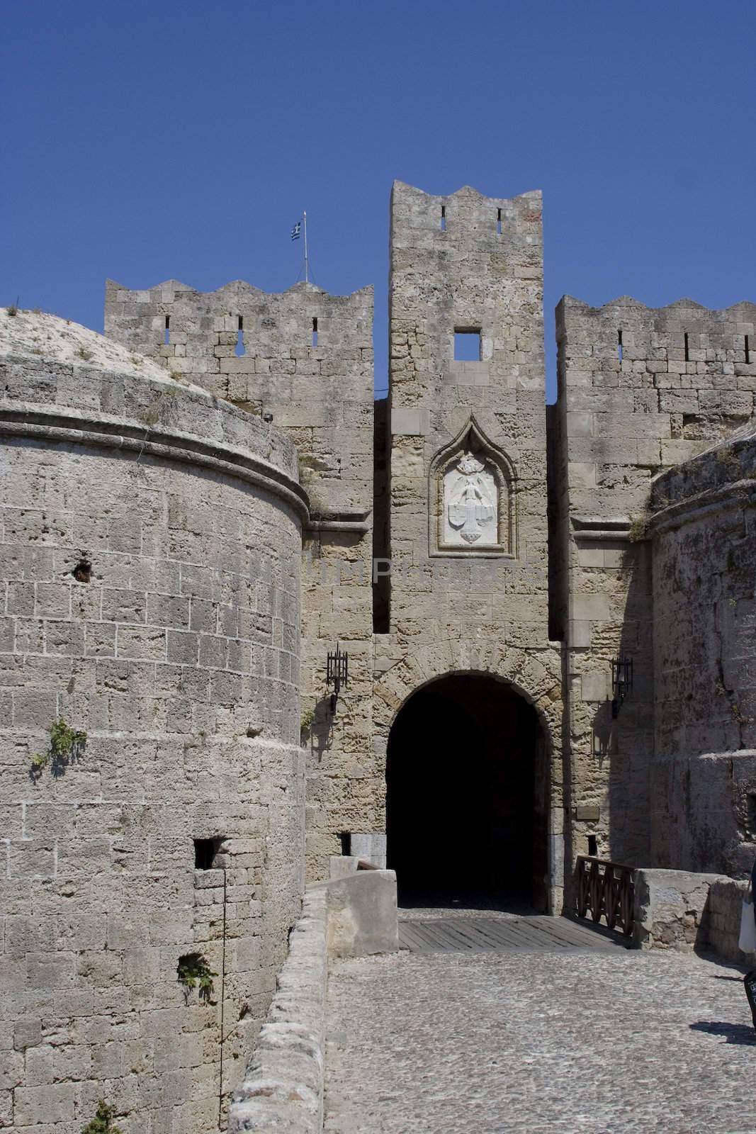 the city wall of rhodes city