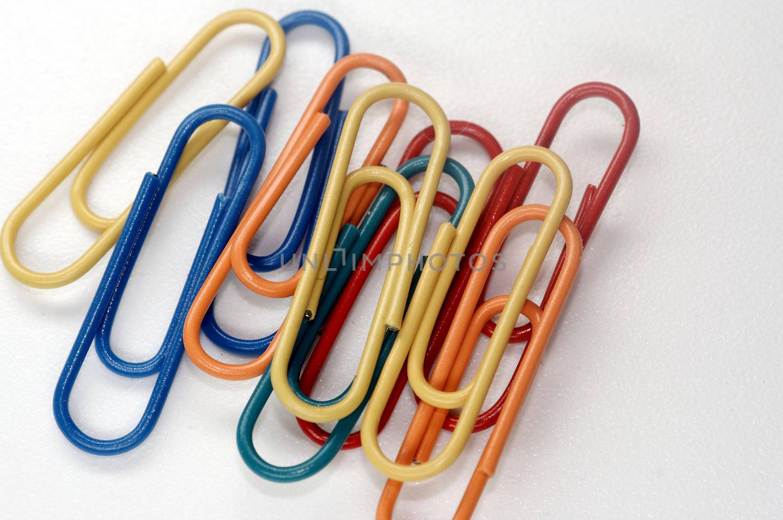 Paper clips by Bullysoft