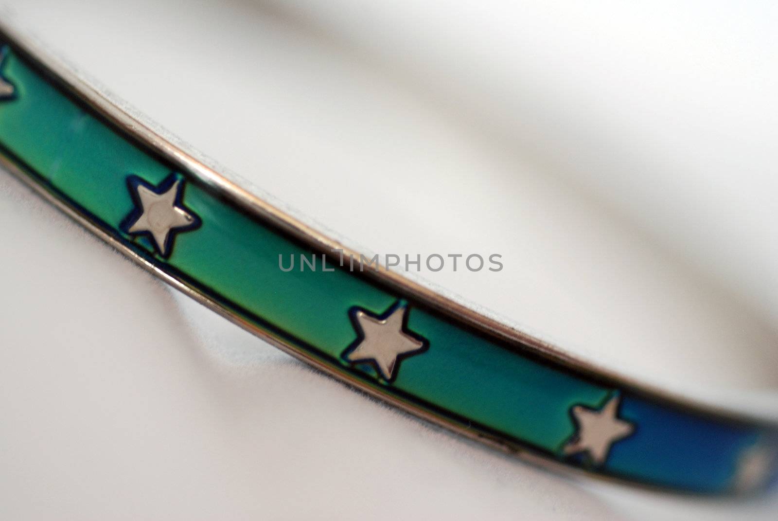 Star Bracelet Macro by pwillitts