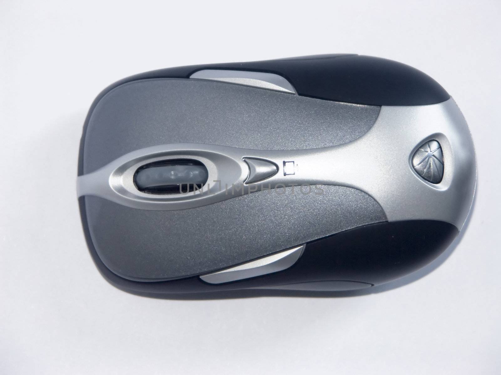 The image of the computer mouse on a homogeneous background