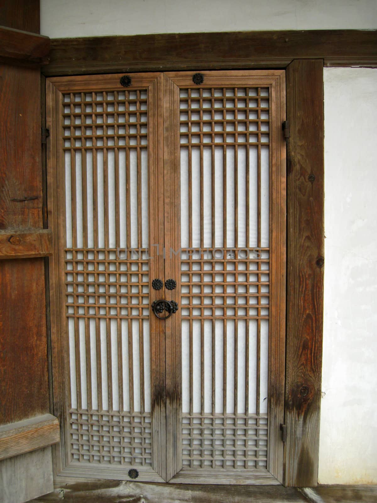 a traditinal window in korea