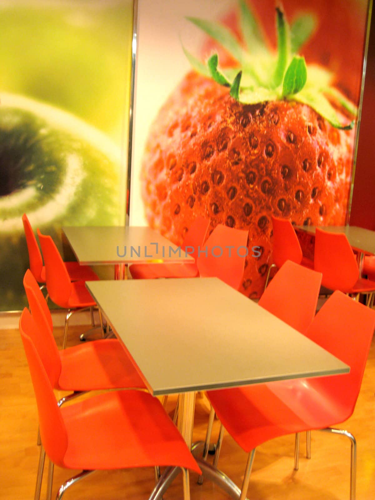 a mordern set tabel and chair in dining place.