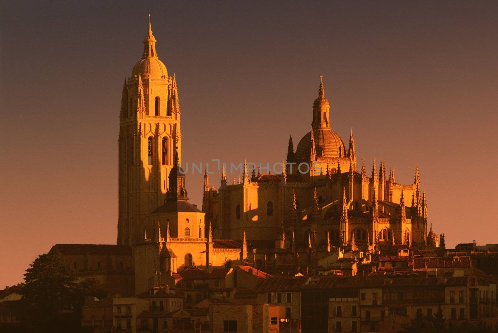 Cathedral de Segovia Spain by hotflash2001