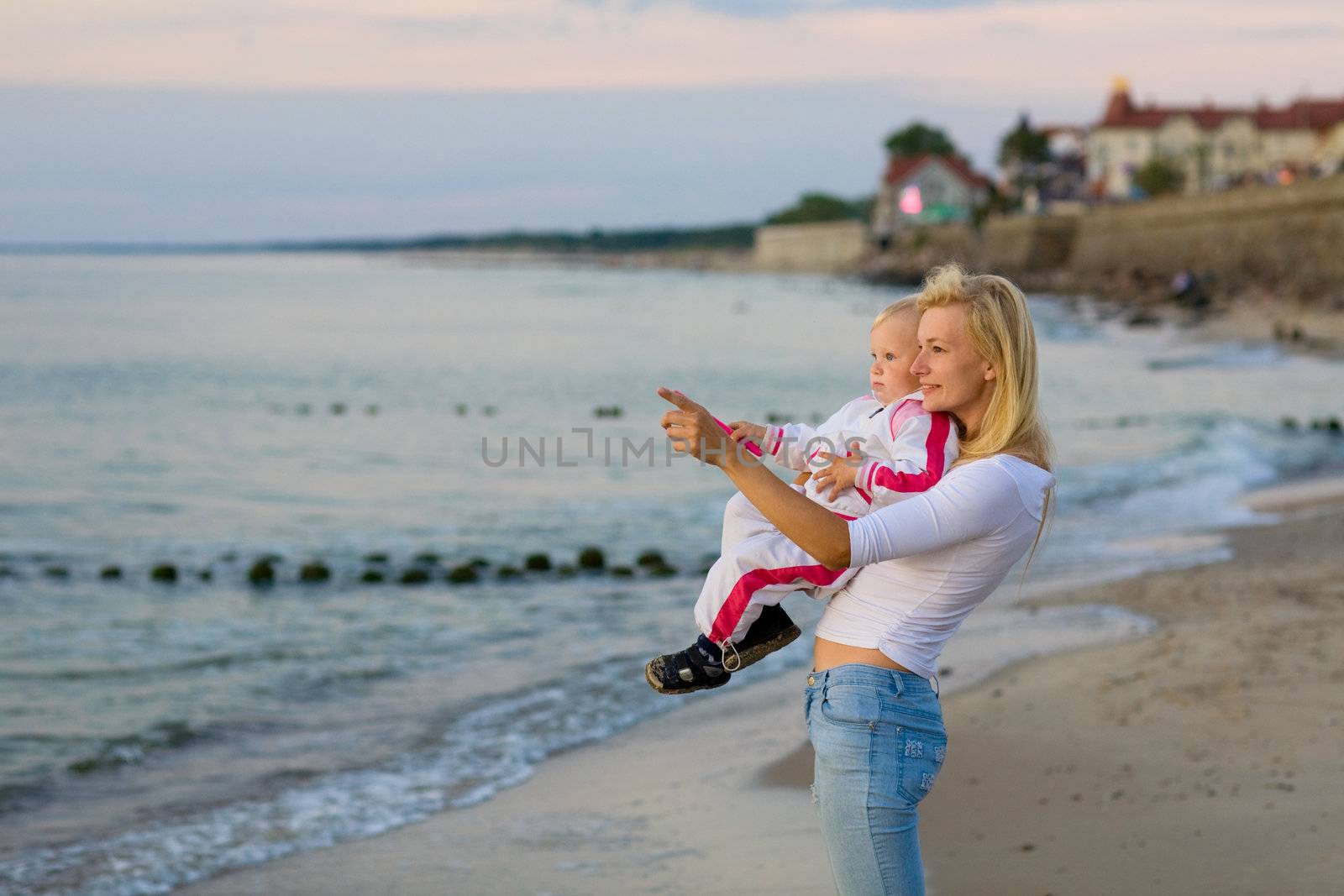 mom and child watching sunset