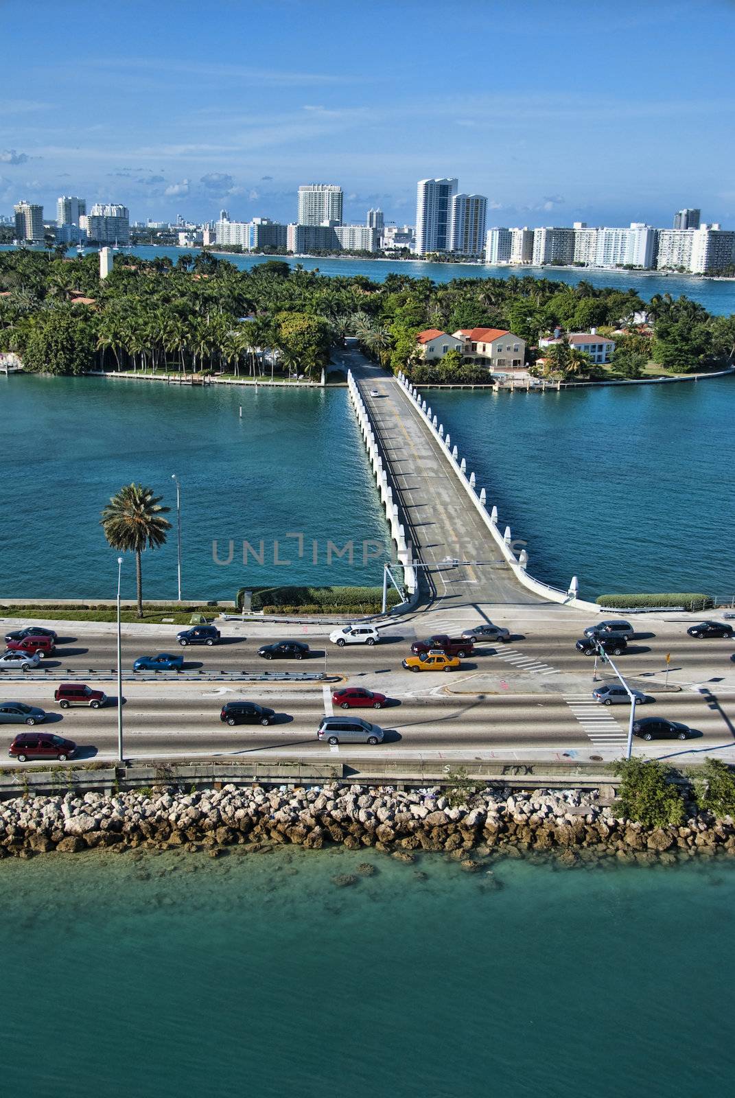 Leaving Miami, Florida by jovannig