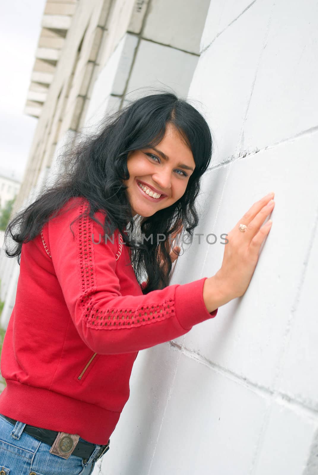 Closeup portrait of a beautiful young lady smiling