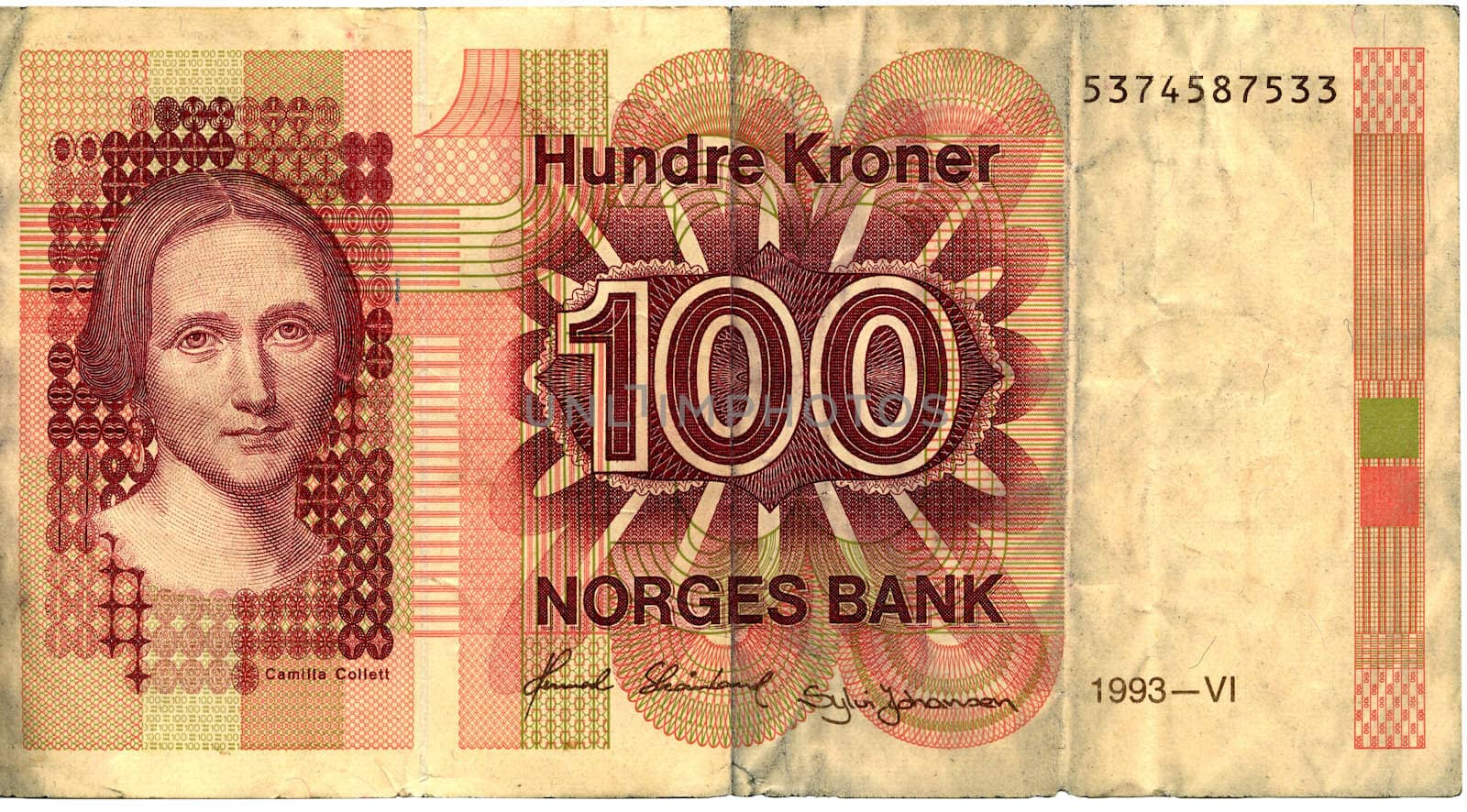 Hundren krones from Norway macro