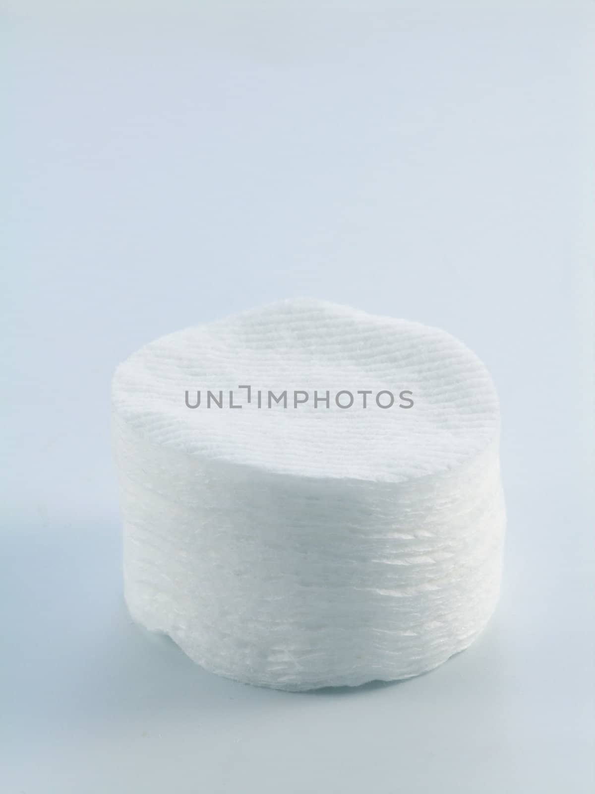 cotton pads by iwka