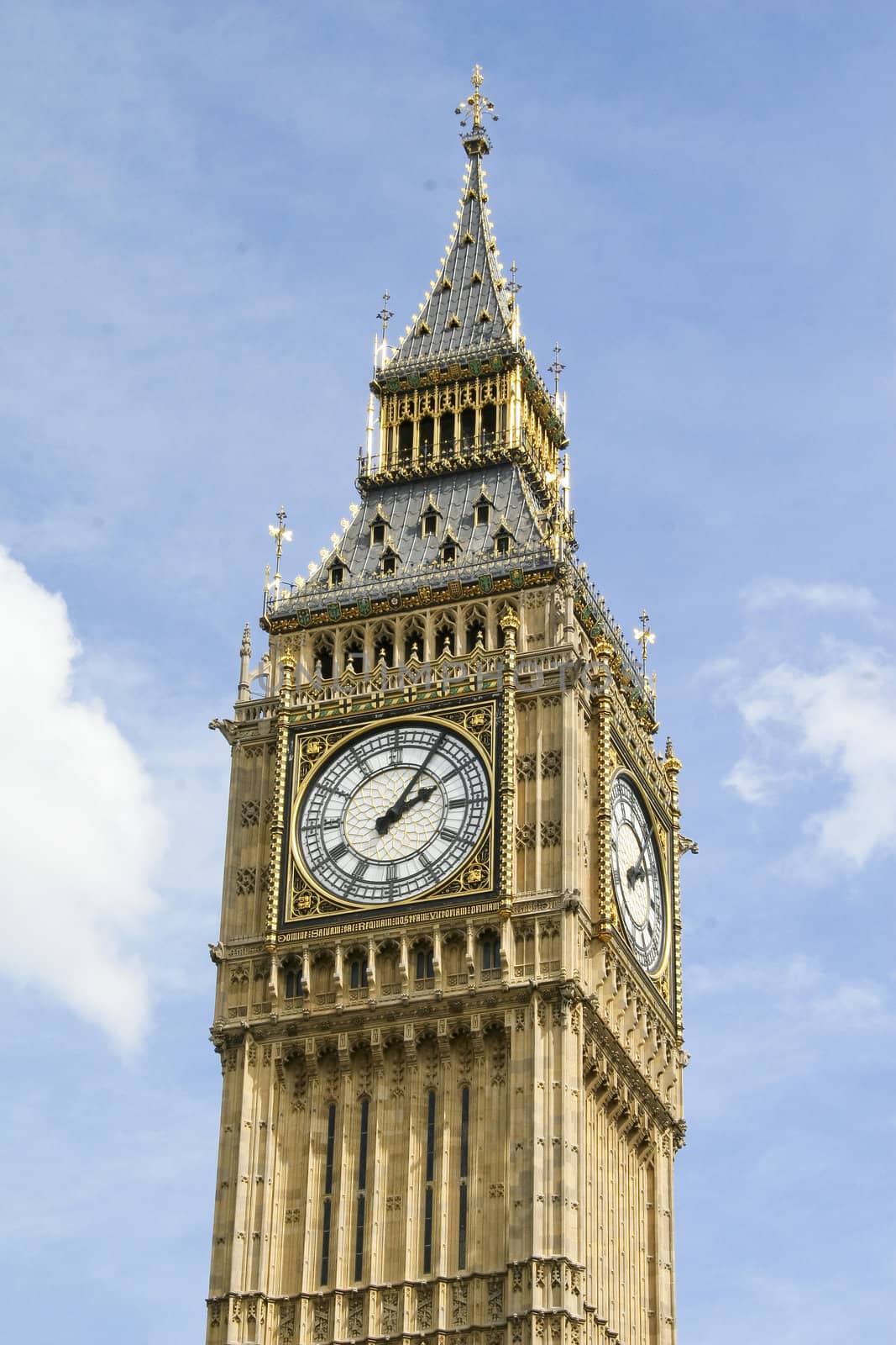 A picture of Big Ben in London.