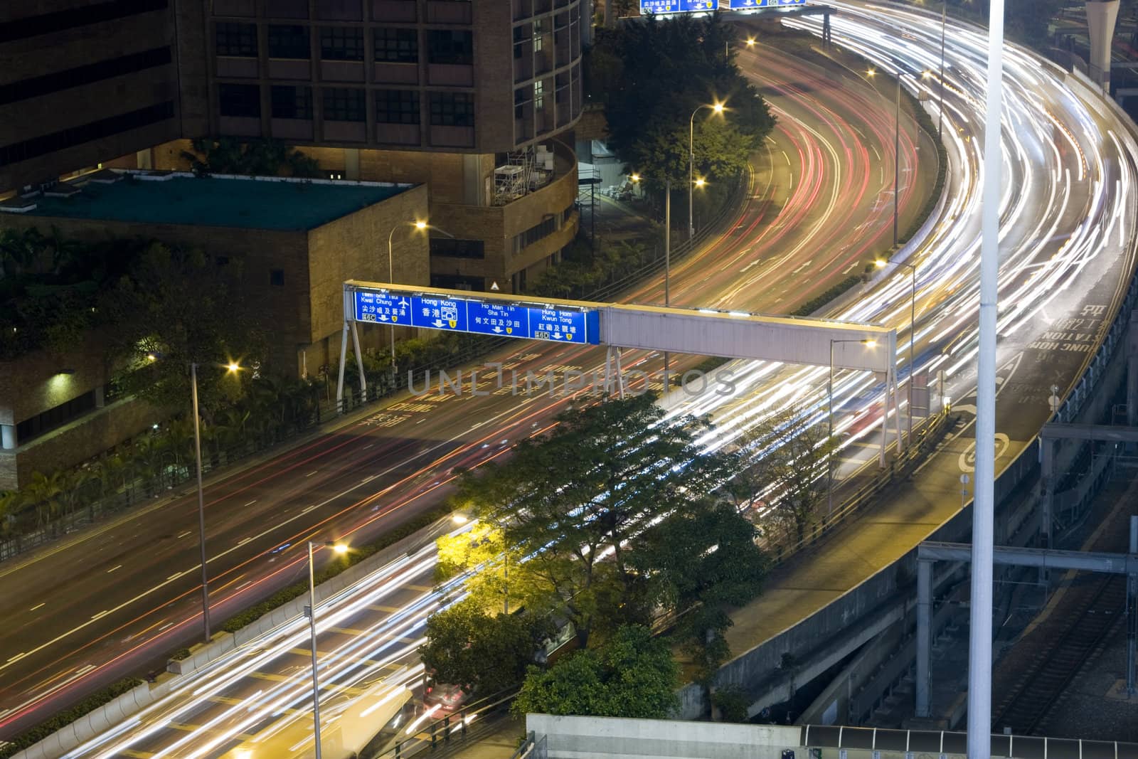 Busy traffic in Hong Kong Hung Hom Tunnel at night