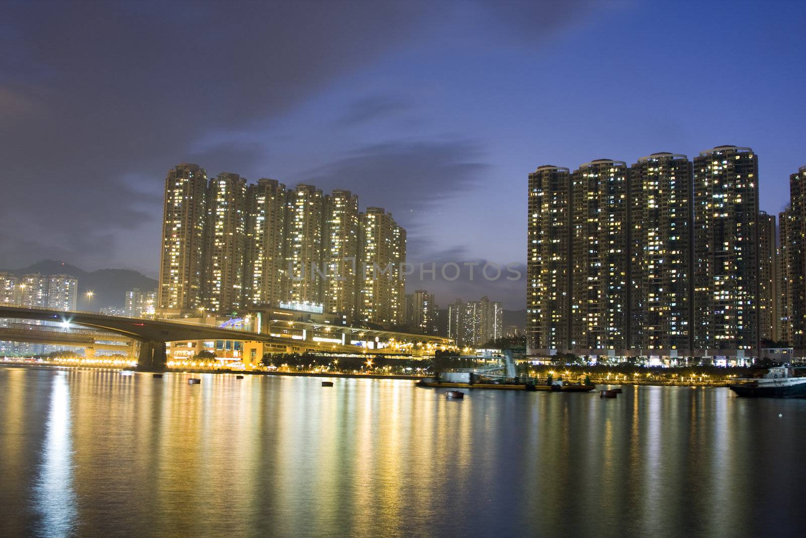 Hong Kong public housing apartment block by cozyta