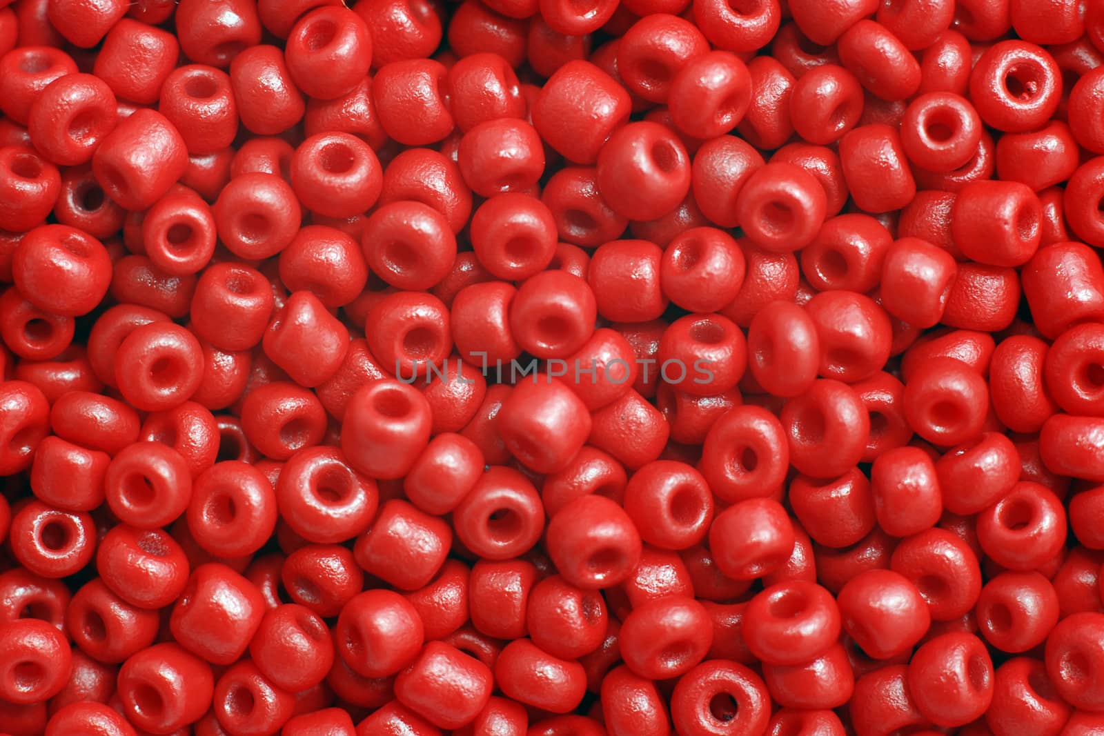 Red beads by Gjermund