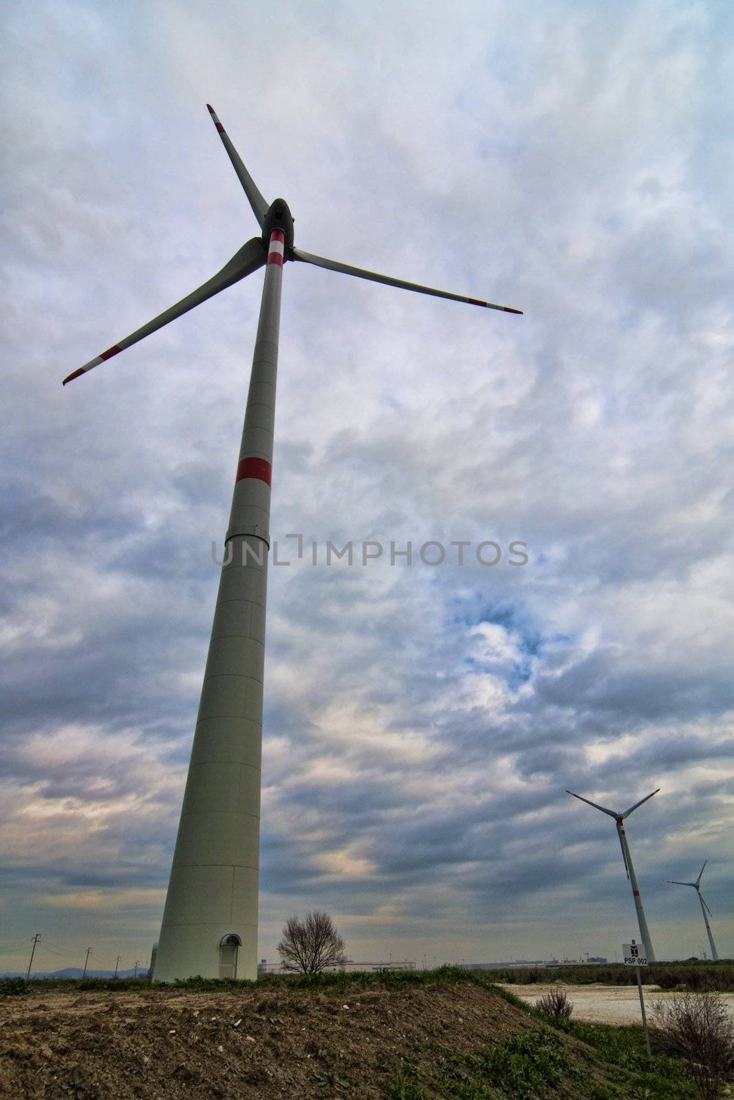 Modern Windmill, Italy by jovannig