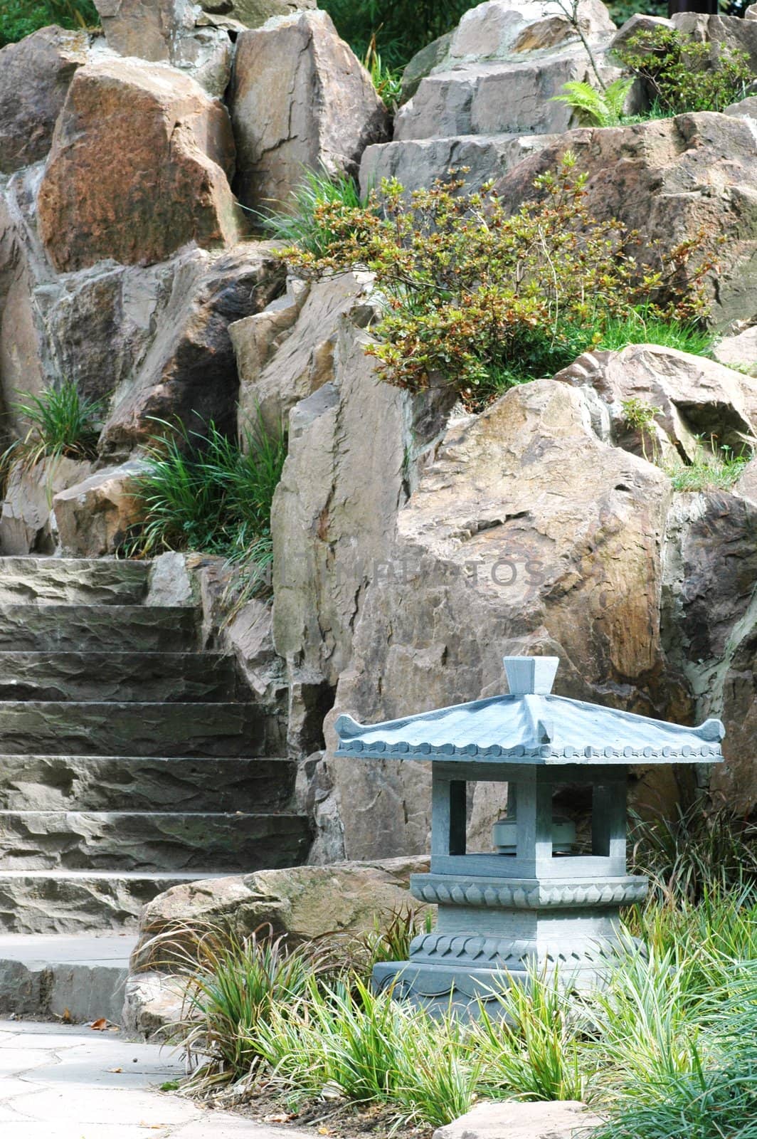 Lamp and steps with rocks at Chinese Garden