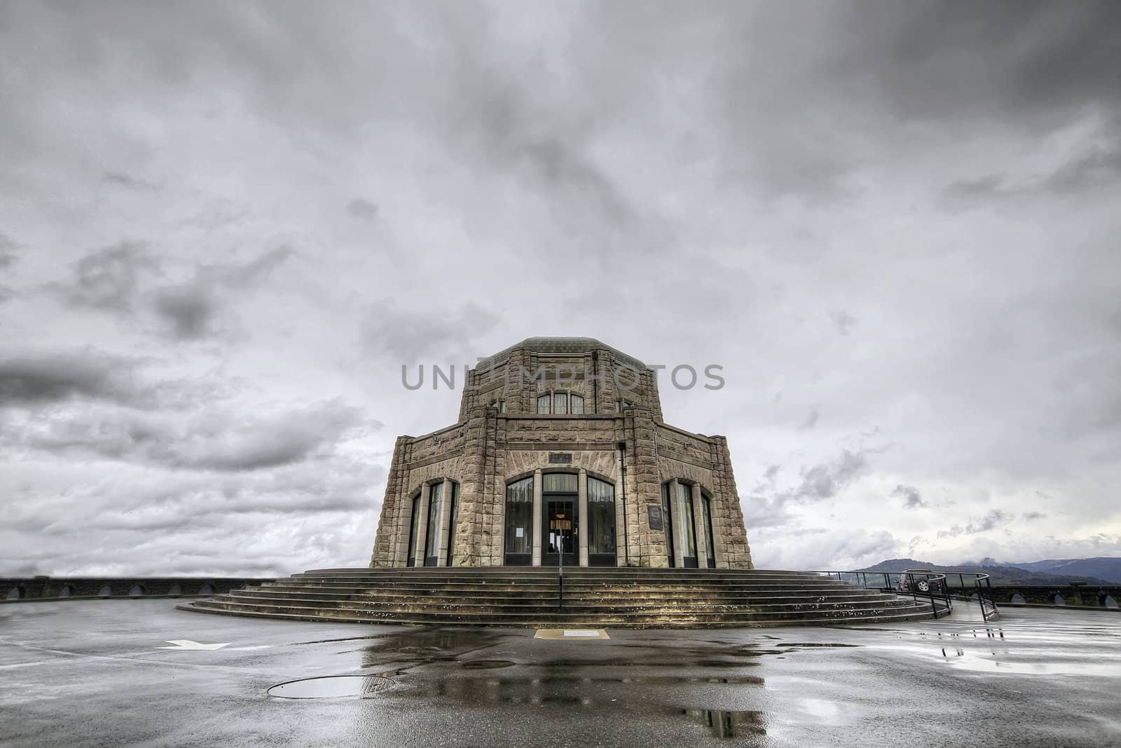 Historic Vista House on Crown Point in Columbia River Gorge Oregon