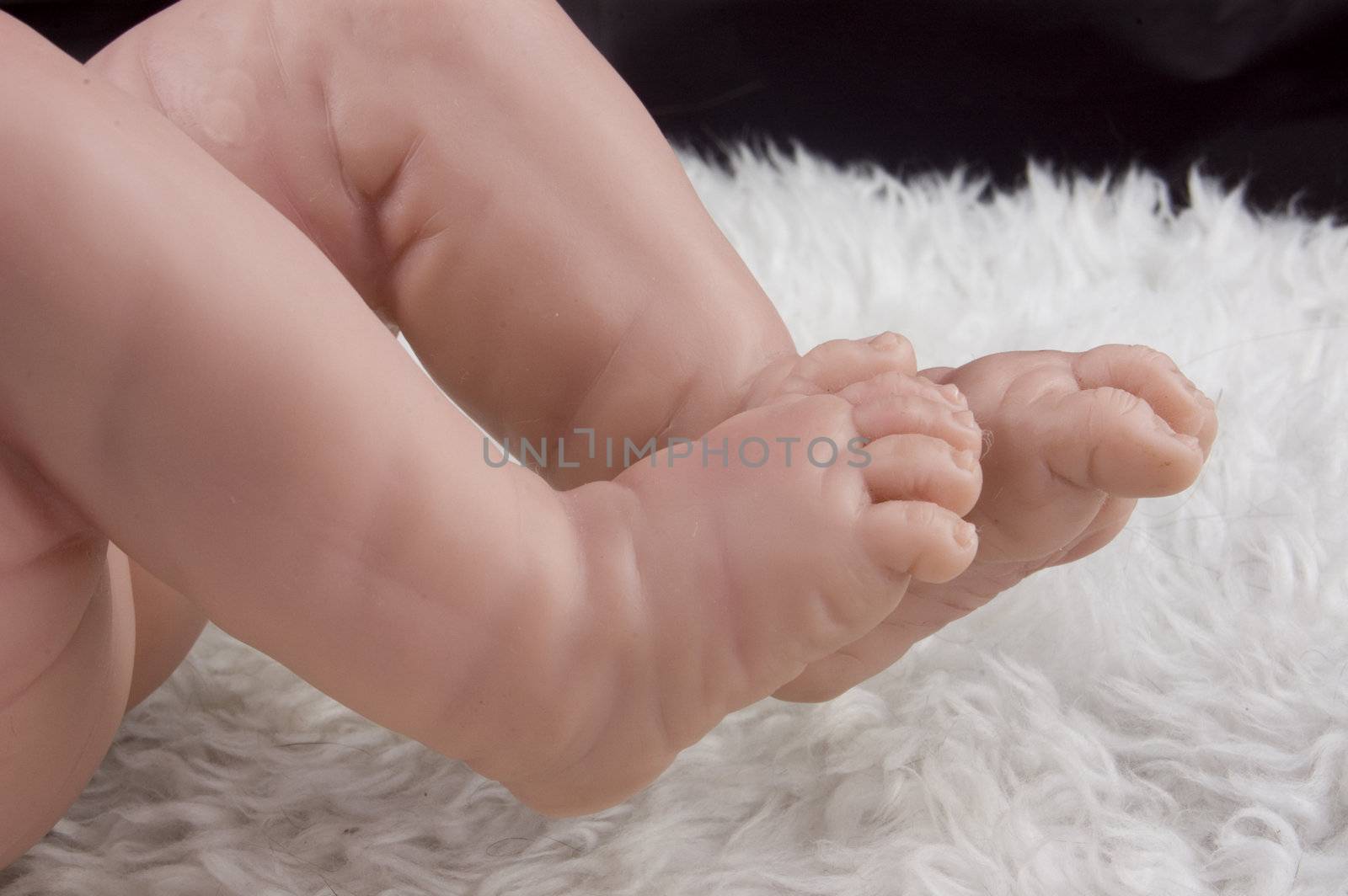 plastic baby feet by ladyminnie