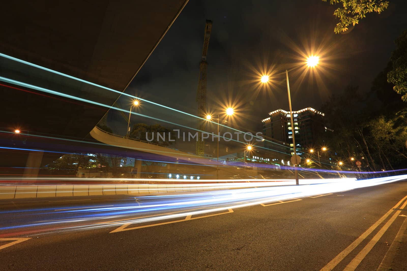 Highway in Hong Kong by leungchopan