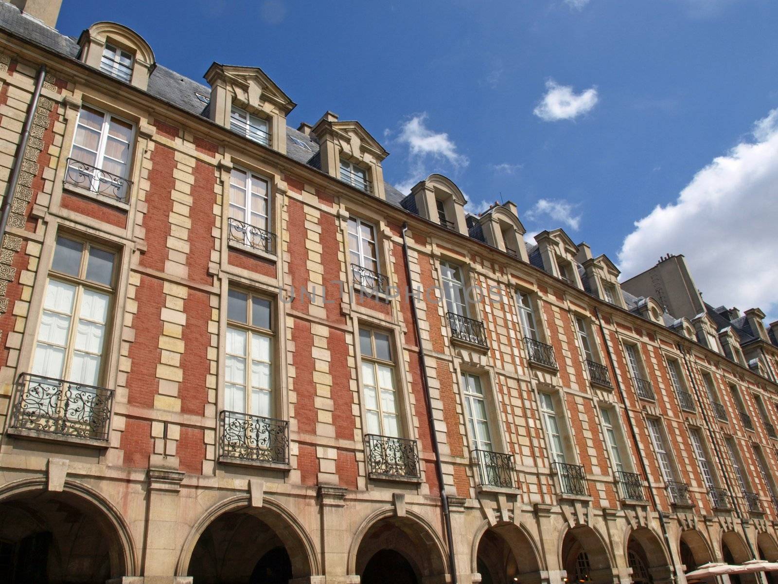 view of residences arond the Vosges Square in Paris