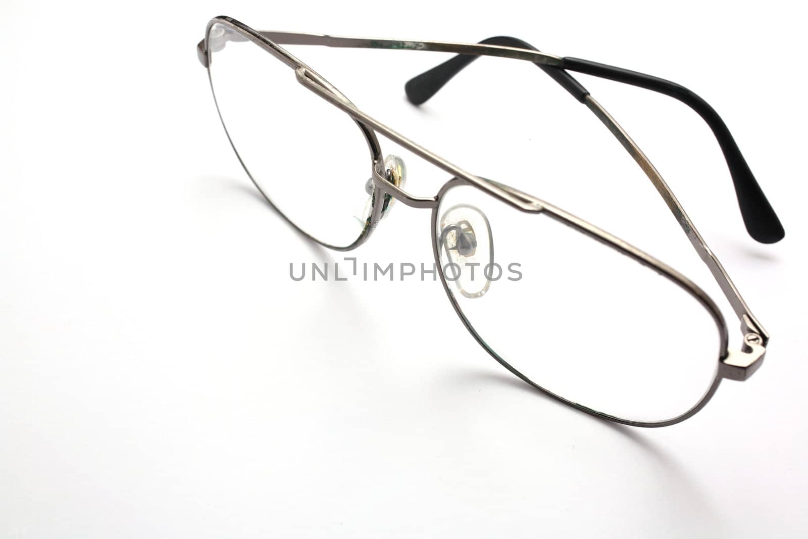 Eyeglasses by leungchopan