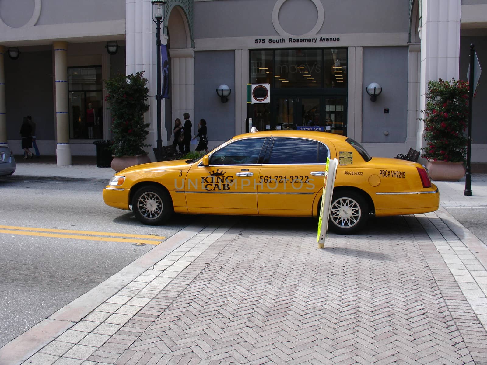 a taxi car in West Palm Beach