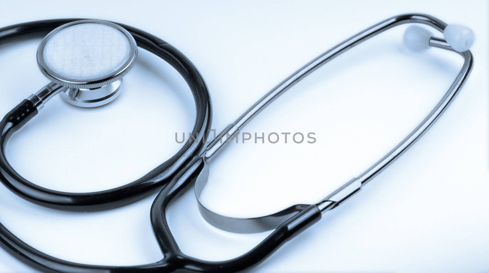 Stethoscope by dgmata