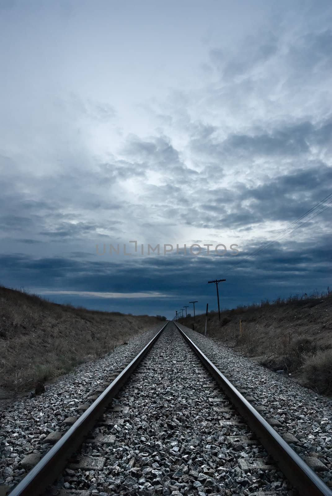 Railway to infinite by dgmata