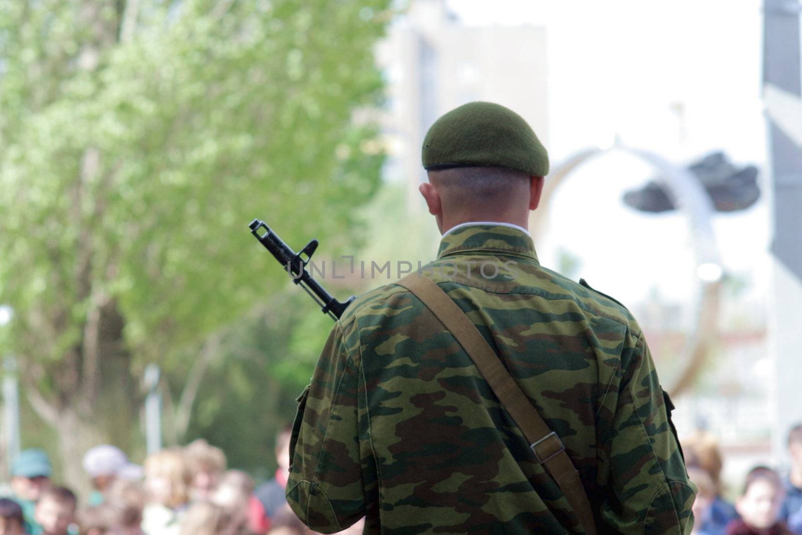 Guard of honour. Soldier with submachine gun 2 